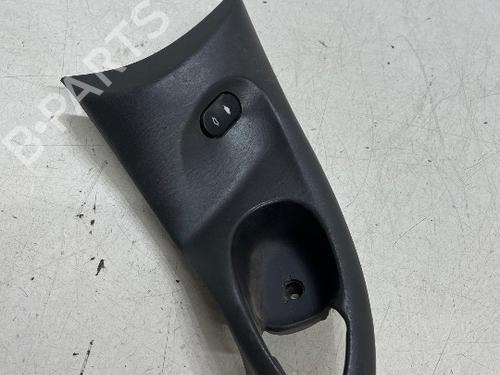 Used Right front window switch Right front window switch FORD FOCUS I Saloon (DFW) 1.6 16V (100 hp) 39988747 39988747