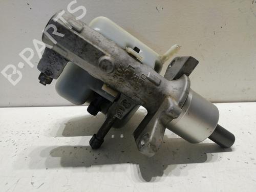 Used Brake master cylinder OPEL ZAFIRA A MPV (T98) [1999-2006]  25012863