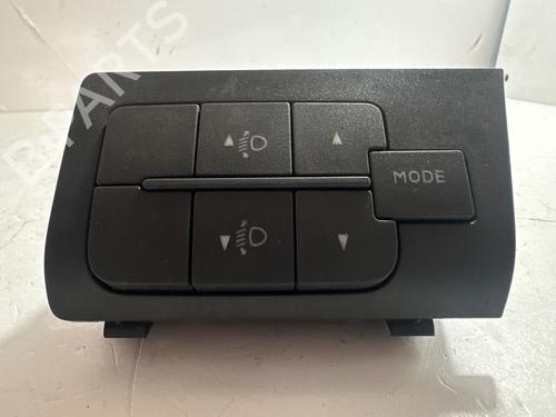 Used Headlight switch Headlight switch PEUGEOT BOXER Van [2006-2026] 33186960 33186960
