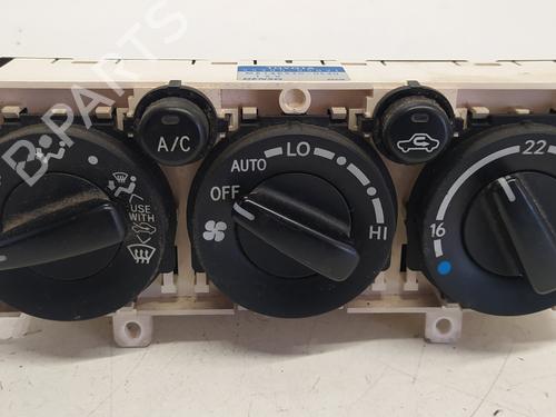 Used Climate control TOYOTA AVENSIS (_T22_) 2.0 D-4D (CDT220_, CDT220R) (110 hp) 24511586