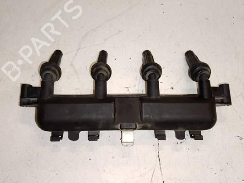 Used Ignition coil Ignition coil PEUGEOT 206 Hatchback (2A/C) [1998-2012] 40467530 40467530