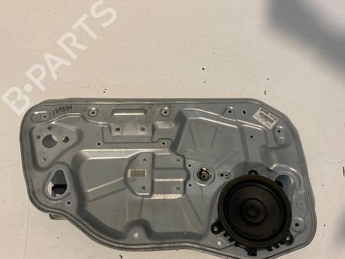 Front left window mechanism VOLVO V50 (545) 2.0 D | BP32198413C22
