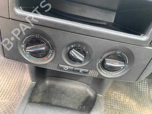 Used Climate control Climate control 37646705 37646705