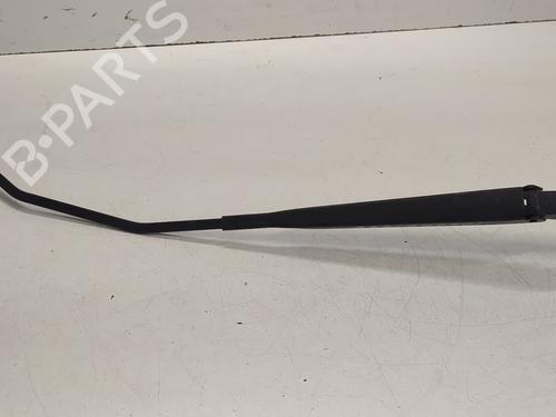 Used Front windshield wiper arm RENAULT MEGANE II (BM0/1_, CM0/1_) 1.5 dCi (BM1F, CM1F) (86 hp) 23571334