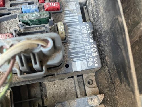 fuse-box-citroen-berlingo-multispace-b9-2008-36298296 main image