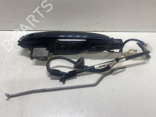 Używane Klamka zewnętrzna drzwi przednich lewych MAZDA 3 (BL) 2.2 MZR CD (BL10) (150 hp) 29319773