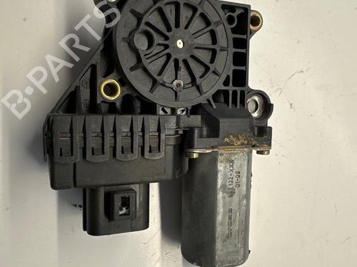 left-front-window-motor-ford-focus-i-turnier-dnw-1999-2000-2001-2002-2003-2004-2005-2006-2007-34044168 main image