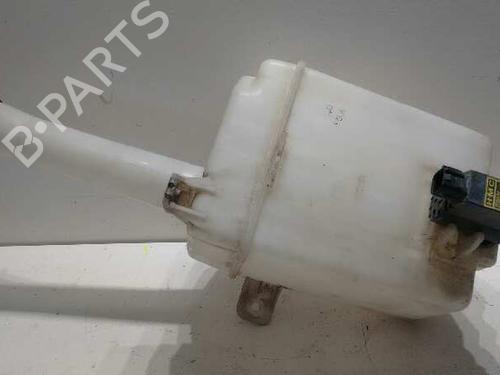Windscreen washer tank HYUNDAI ACCENT II (LC) 1.3 9861025000 | P1-J7-3º-C3 |