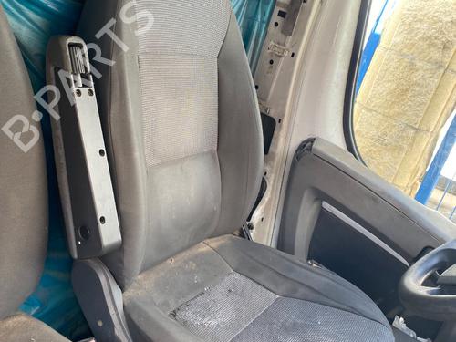 Used Left front seat PEUGEOT BOXER Van [2006-2026]  32510137