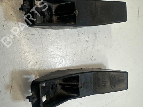 Used Rear bumper bracket Rear bumper bracket FORD FOCUS III Turnier [2010-2020] 33810121 33810121