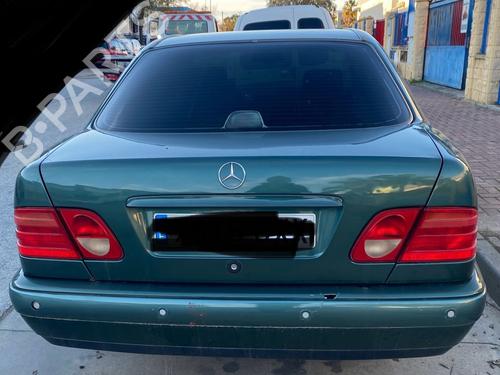 Left tailgate light MERCEDES-BENZ E-CLASS (W210) E 200 (210.035) | BP31026832C79