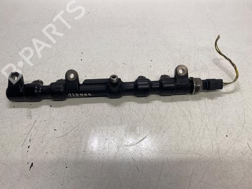 Fordelerrør FORD MONDEO III (B5Y) [2000-2007]  31827201