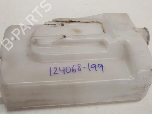Sprinklertank TOYOTA LAND CRUISER 90 (_J9_) 3.0 TD (KZJ90_, KZJ95_, KZJ90R, KZJ95R, KZJ90W, KZJ95W) (125 hp) 23570959