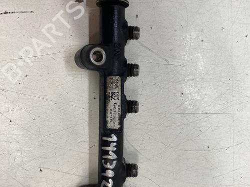 Used Injection rail Injection rail FORD FOCUS III Turnier [2010-2020] 36027585 36027585