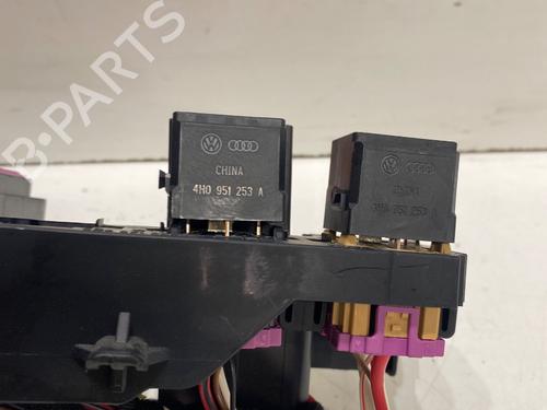 Fuse box AUDI A5 (8T3) 2.0 TDI | BP29957347E1 - Image 6