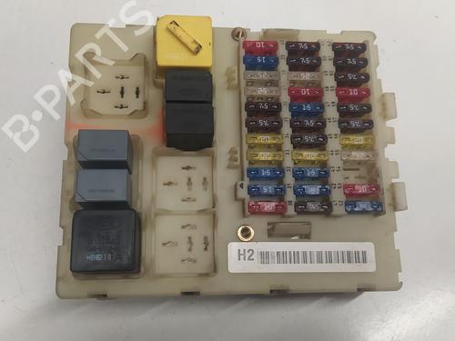 fuse-box-ford-focus-i-turnier-dnw-1999-2000-2001-2002-2003-2004-2005-2006-2007-34043225 main image