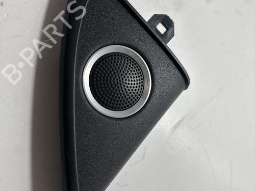 BP29994048O1 main image