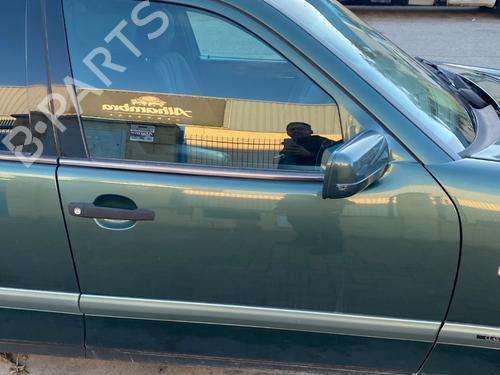 Left tailgate light MERCEDES-BENZ E-CLASS (W210) E 200 (210.035) | BP31026832C79