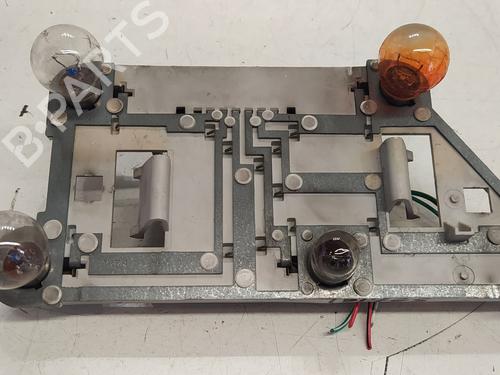 Lampeholder TOYOTA AVENSIS (_T22_) 2.0 D-4D (CDT220_, CDT220R) (110 hp) 24484187