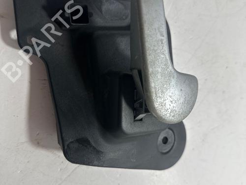 Used Rear right interior door handle OPEL MERIVA A MPV (X03) 1.7 DTI (E75) (75 hp) 31818419