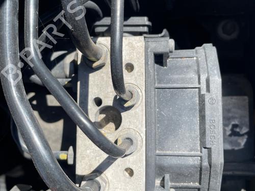 Left front window switch SKODA SUPERB I (3U4) 1.9 TDI | BP33219968I27 - Image 18