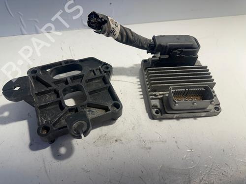 Used Engine control unit (ECU) Engine control unit (ECU) 37247881 37247881