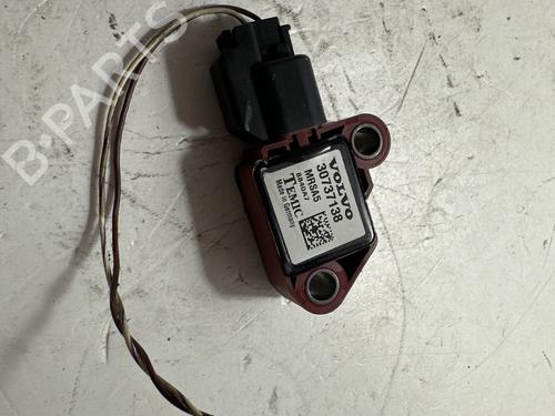Used Electronic sensor VOLVO V50 (545) 2.0 D (136 hp) 32252977