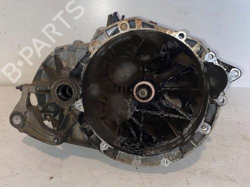 Getriebe für VOLVO V50 (545) 2.0 D (136 hp) 32292947