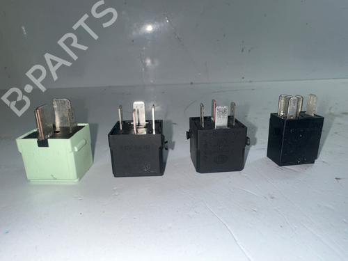 Electronic module AUDI A5 (8T3) 2.0 TDI | BP33030340M83 - Image 3