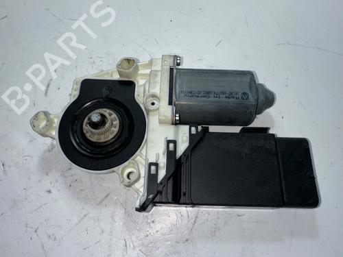 Left front window motor SEAT LEON (1M1) | BP32042802E21 - Image 2