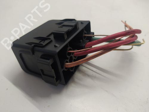 Fuse box RENAULT SCÉNIC II (JM0/1_) 1.5 dCi (JM1E, JM16) | BP30674664E1 - Image 3