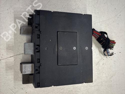 Fuse box VW GOLF V (1K1)  | BP28084238E1 