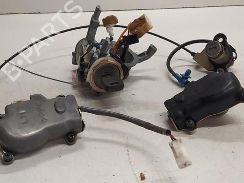 Ignition barrel MITSUBISHI PAJERO III (V7_W, V6_W) 3.2 Di-D (V68W) | BP21667592M48 
