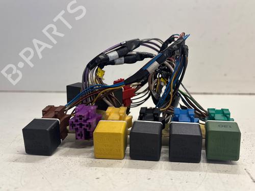 Used Electronic module JAGUAR XJ (XJ40, XJ81) 6 4.0 (222 hp) 27469535