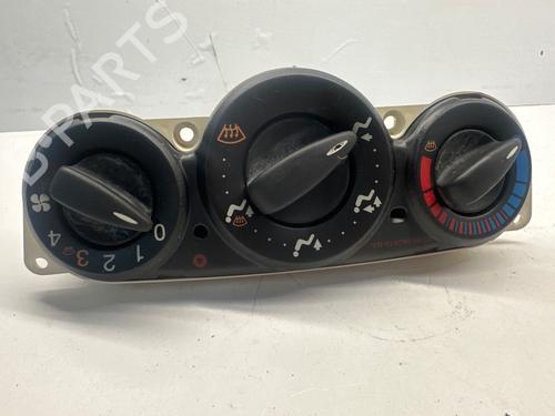 Used Climate control Climate control FORD FOCUS I Turnier (DNW) 1.8 Turbo DI / TDDi (90 hp) 34043232 34043232