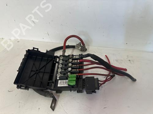 Sikringsdåse SEAT TOLEDO II (1M2) 1.9 TDI (130 hp) 30330686