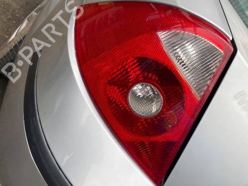 Used Left taillight FORD MONDEO III Saloon (B4Y) [2000-2007]  31320217