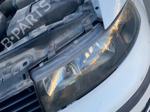 Left headlight SEAT LEON (1M1) | BP31026868C28