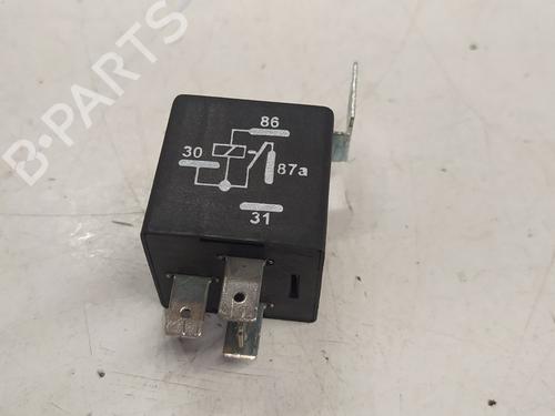 Elektronisk modul MITSUBISHI PAJERO III (V7_W, V6_W) 3.2 Di-D (V68W) (160 hp) 21375013
