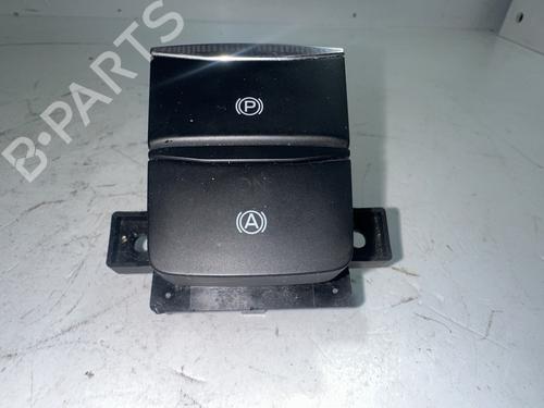 Used Hand brake Hand brake FORD FOCUS III Turnier [2010-2020] 33334318 33334318