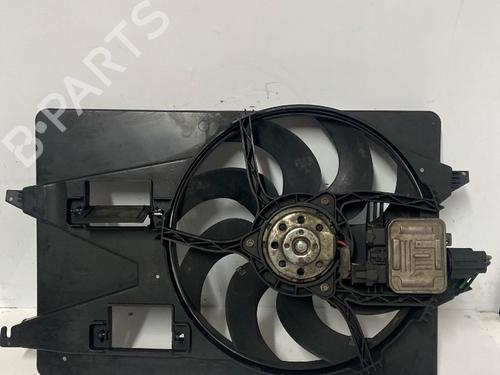 Used Radiator fan FORD MONDEO III Saloon (B4Y) 2.0 16V TDDi / TDCi (115 hp) 30581567