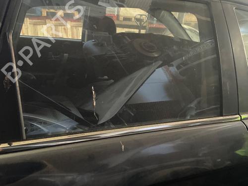 Used Rear right door window Rear right door window 37012061 37012061
