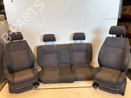 Sæde sæt VW POLO (9N_, 9A_) 1.4 TDI (75 hp) 25775427