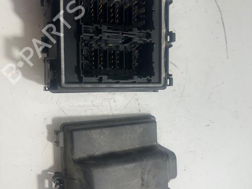 Used Fuse box Fuse box FORD FOCUS III Turnier [2010-2020] 33327392 33327392