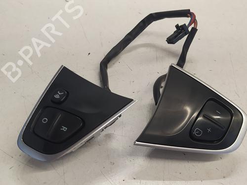 Used Steering wheel controls RENAULT CLIO IV (BH_) 1.5 dCi 75 (75 hp) 25702542