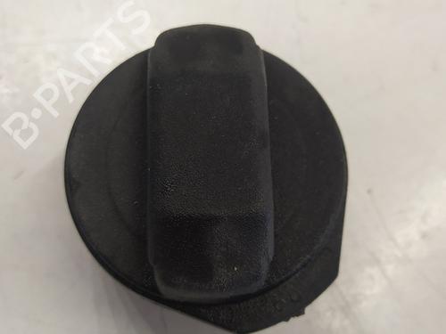 Fuel flap SEAT TOLEDO II (1M2) 1.9 TDI | BP29928620C131