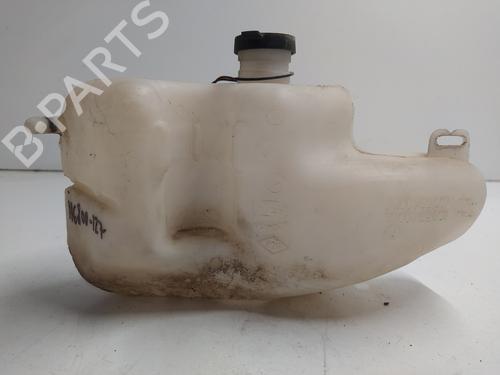Used Windscreen washer tank RENAULT RAPID Box Body/MPV (F40_, G40_) 1.9 D (F40R) (54 hp) 23570144