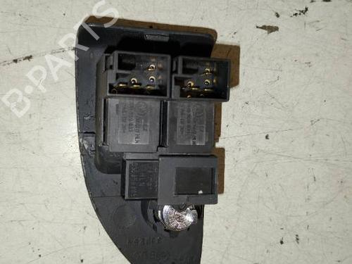 Switch SKODA SUPERB I (3U4) 2.0 TDI | BP38635673I30 - Image 11