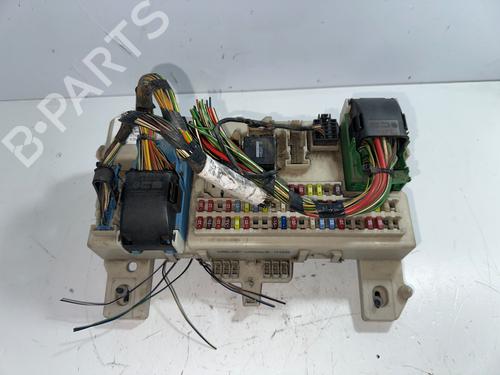 Used Fuse box Fuse box FORD FOCUS II (DA_, HCP, DP) [2004-2013] 33186954 33186954