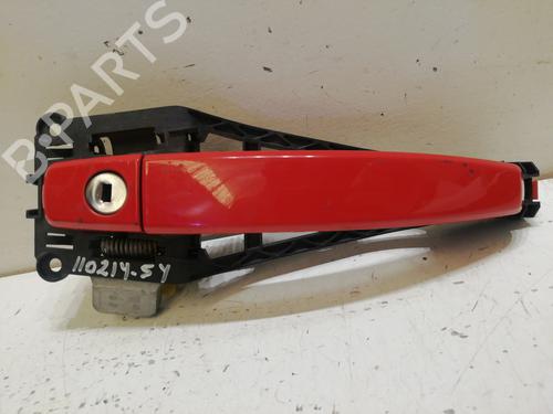 Used Front left exterior door handle OPEL CORSA D (S07) [2006-2015]  23569565